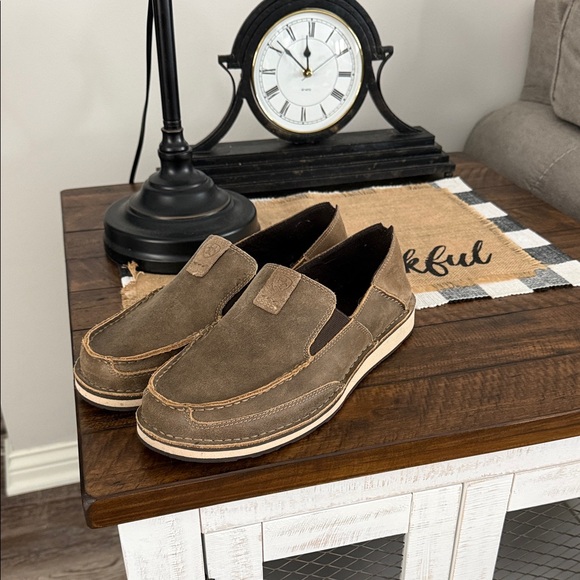 Ariat Other - Ariat Men's Tan Slip-On Loafers